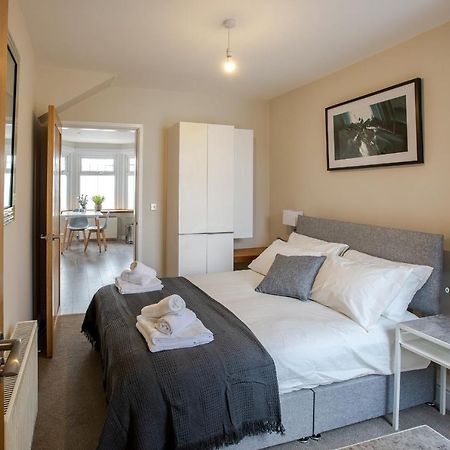 Bright And Luxurious Flat In The Heart Of Reading Lejlighed Eksteriør billede
