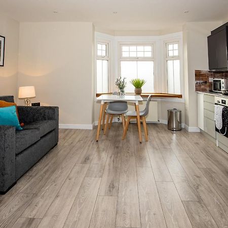 Bright And Luxurious Flat In The Heart Of Reading Lejlighed Eksteriør billede